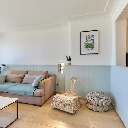 Apartament Lecomte - Beachhouse La 236 *