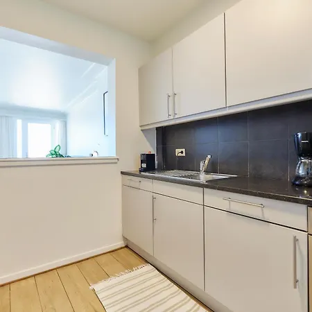 Lecomte - Beachhouse La 236 אוסטנדה