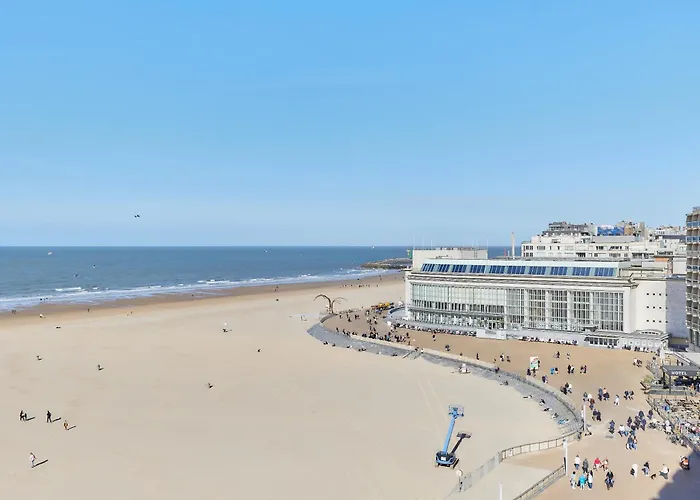 Lecomte - Beachhouse La 236 *