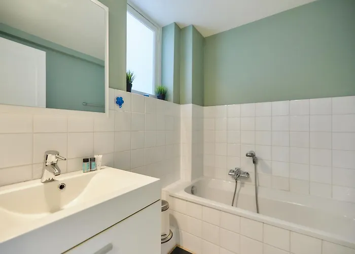 Lecomte - Beachhouse La 236